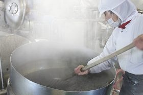 小豆島伝統の佃煮職人が炊き上げました
